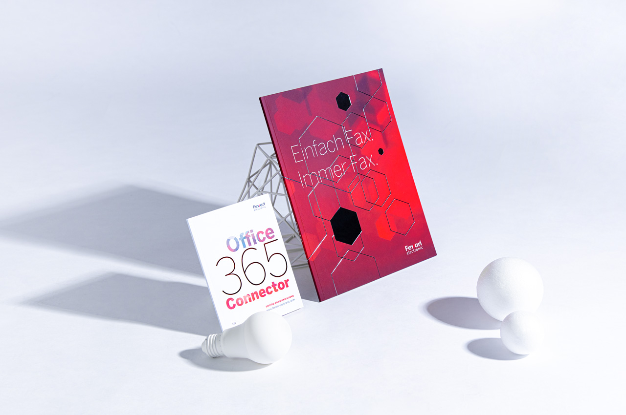 Ferrari Electronic Broschüre